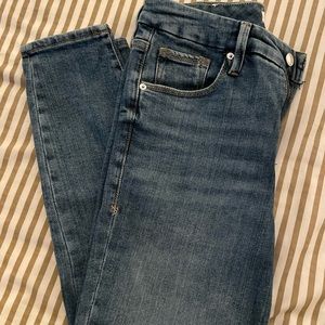 Good American high rise skinny jeans